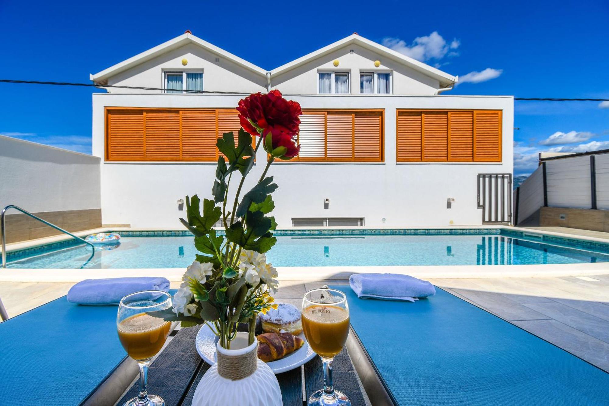 Apartments Villa Niko Trogir Exterior foto