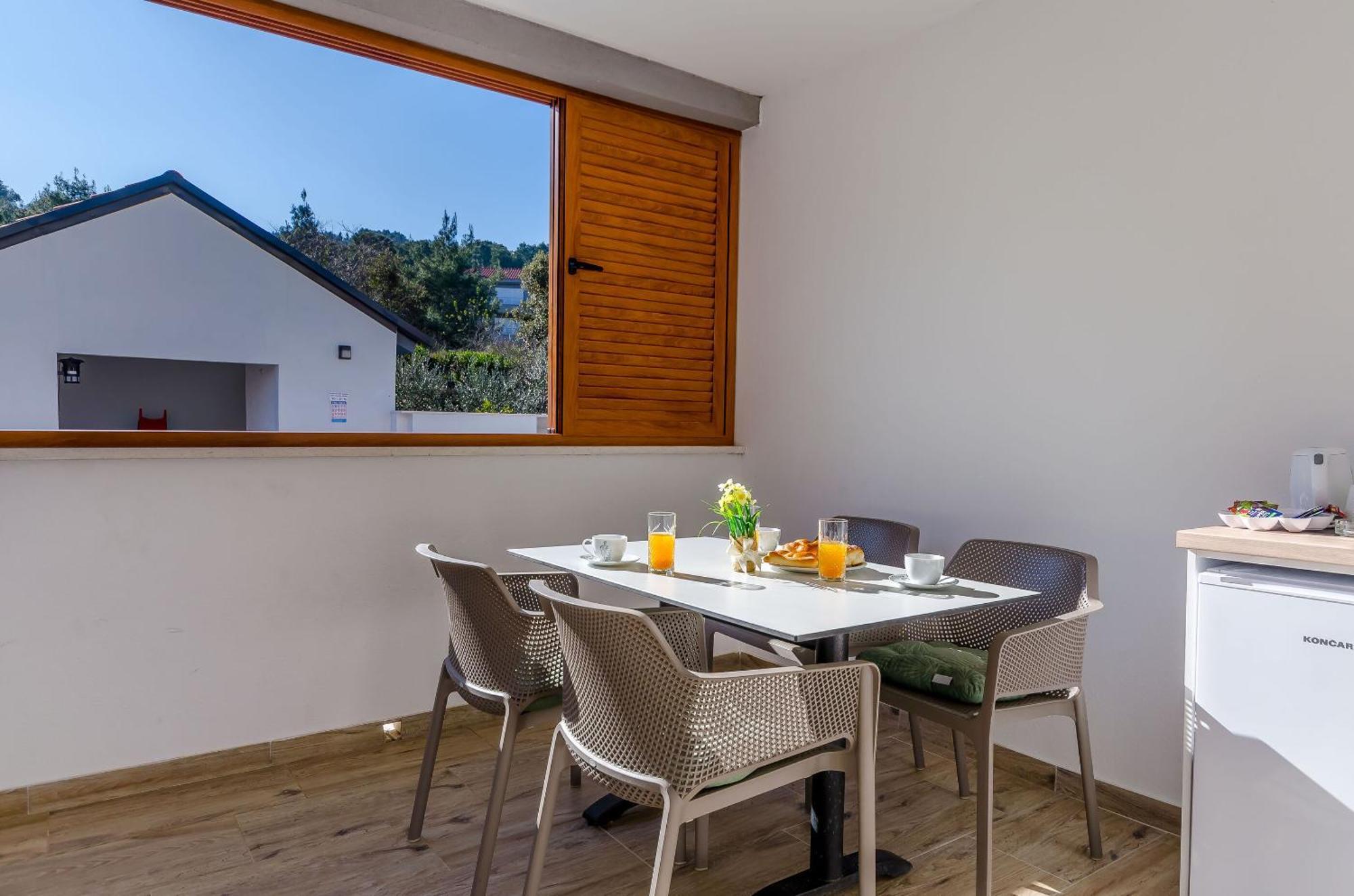 Apartments Villa Niko Trogir Habitación foto